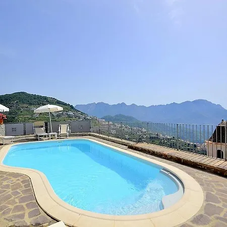 Sleeps 14 Pool Air Con Wifi *