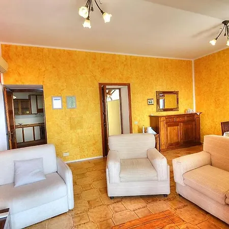 Villa Sleeps 14 Pool Air Con Wifi Scala