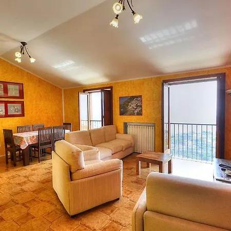 Sleeps 14 Pool Air Con Wifi *